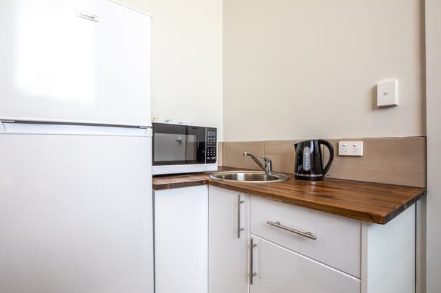 One Bedroom Apartment
