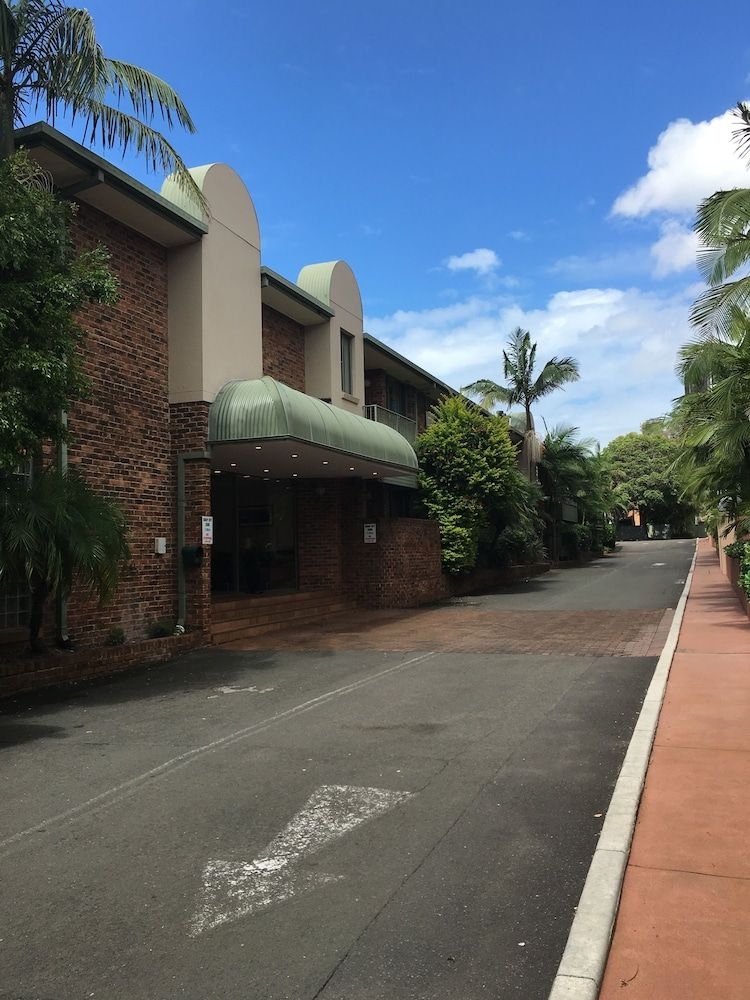 The Belmore All-Suite Hotel1