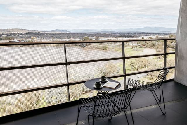 Nishi 2 Bedroom Deluxe Apartment - Eco Friendly No Aircon