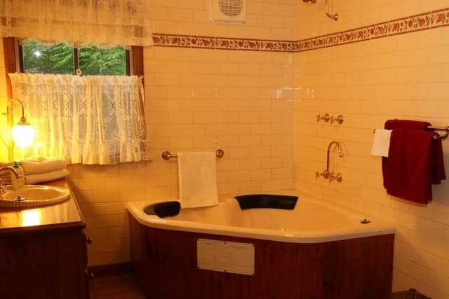 Standard Suite, Multiple Bedrooms, Non Smoking, Kitchen (Barn)