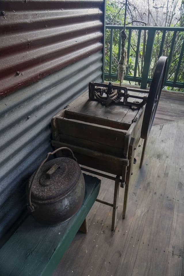 Romantic Cottage, 1 Queen Bed (Ironbark)