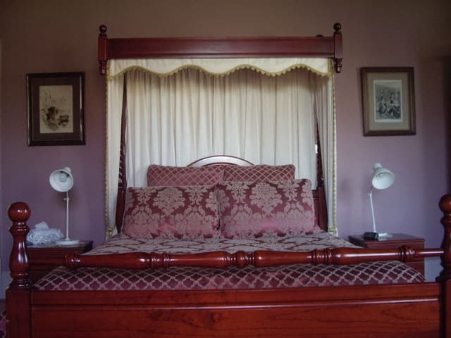 Deluxe Room, 1 Bedroom, Jetted Tub, Garden View