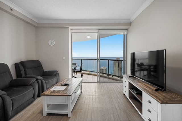 Lvl 25 Ocean View 3 Bedroom Apartment