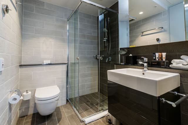 1 Bedroom Bournemouth Suite (Balcony)