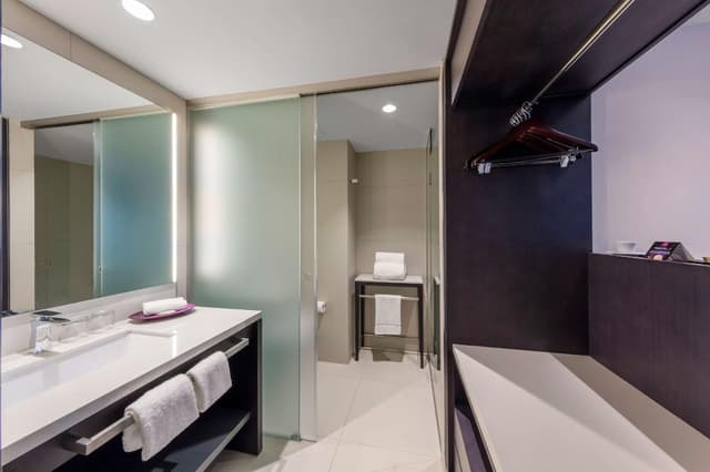 Executive King Room