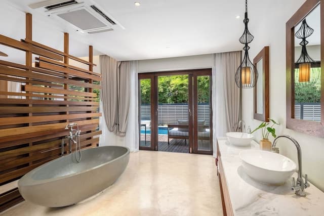 Deluxe Villa (Pool)
