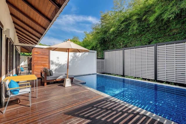 Deluxe Villa (Pool)
