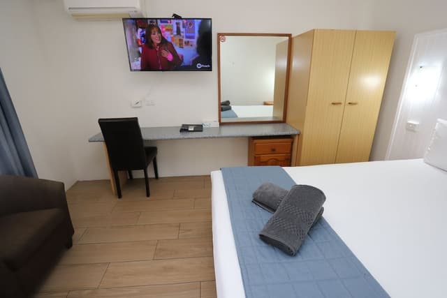 Family Room, 2 Bedrooms (Pet Friendly)