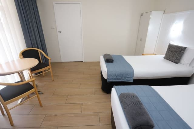 Family Room, 2 Bedrooms (Pet Friendly)