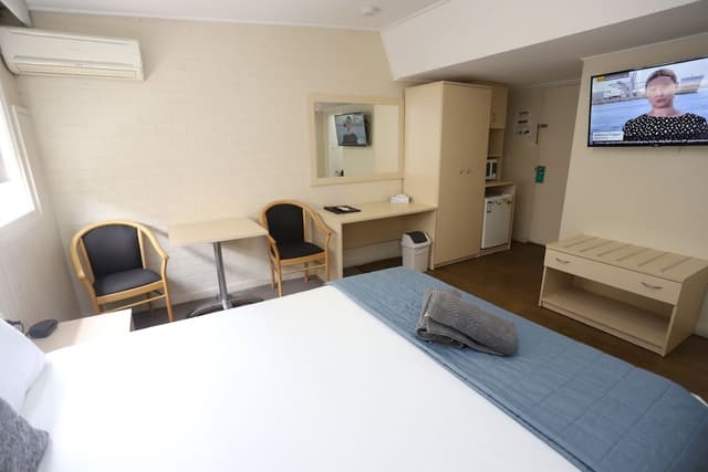 Executive Room, 1 Queen Bed, Non Smoking (Not Pet Friendly)