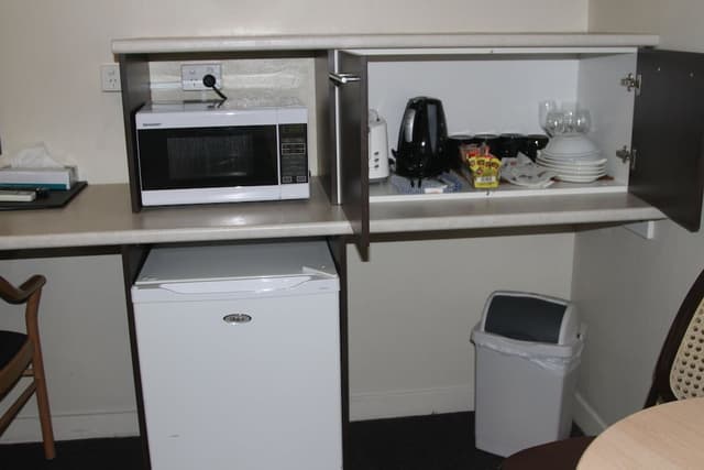 2Bdrm Suite - Non Pet Friendly