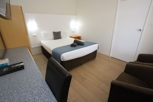 Family Room, 2 Bedrooms (Pet Friendly)