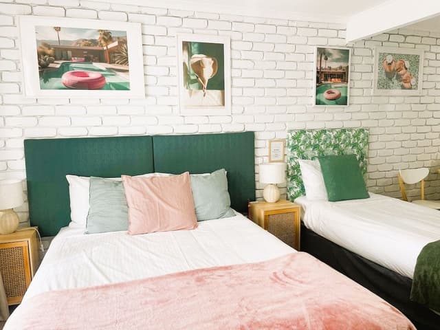 Deluxe Double or Twin Room, Multiple Beds, Kitchenette