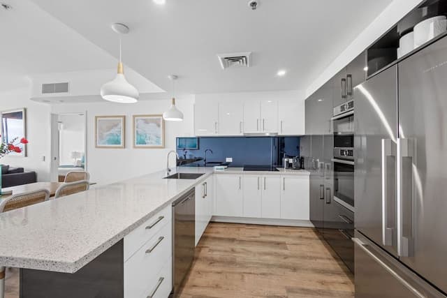 1 BR Premium Water View
