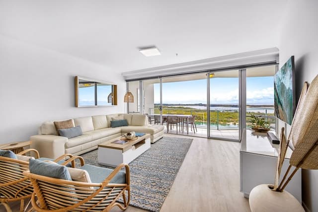 1 BR Premium Water View