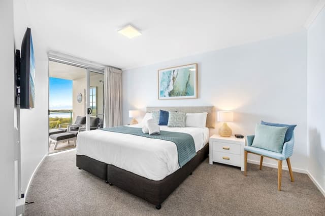 1 BR Premium Water View
