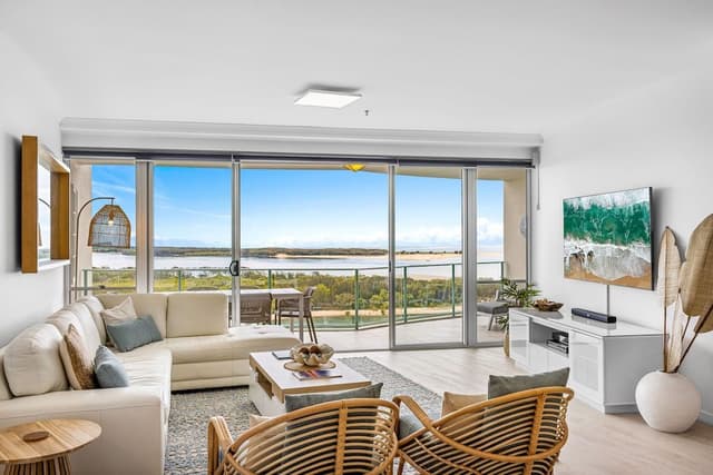 1 BR Premium Water View