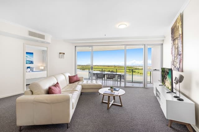 1 BR Premium Water View