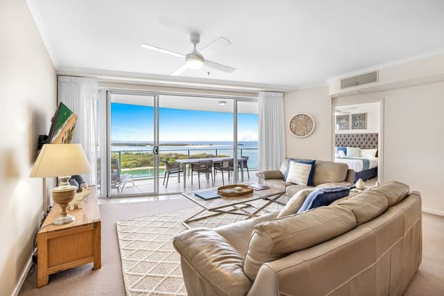 1 BR Premium Water View