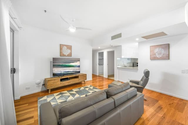 1 BR Premium Water View