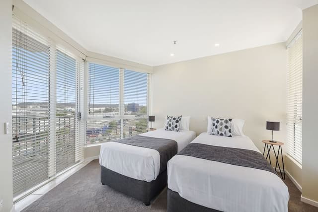 3 BR Premium Water View
