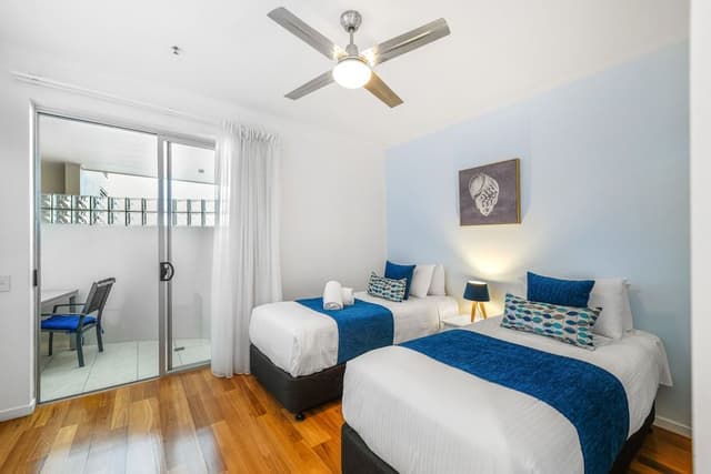 1 BR Premium Water View