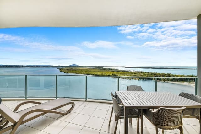 1 BR Premium Water View