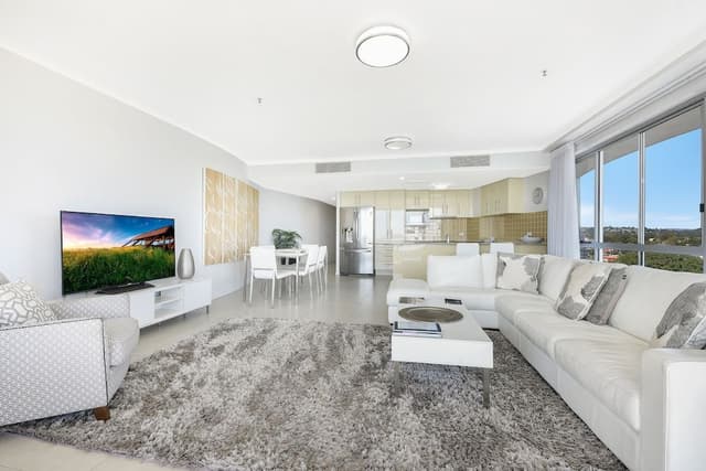 1 BR Premium Water View