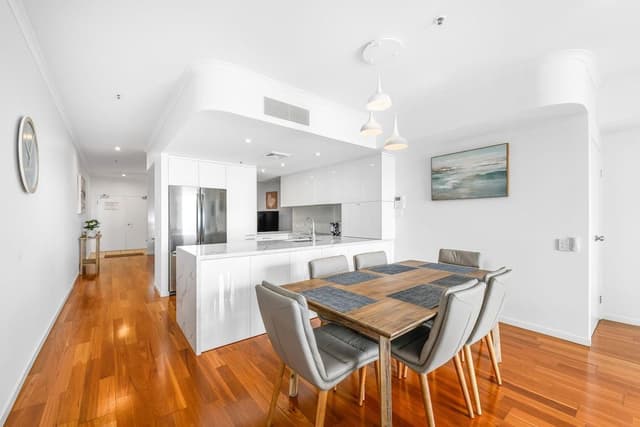 1 BR Premium Water View
