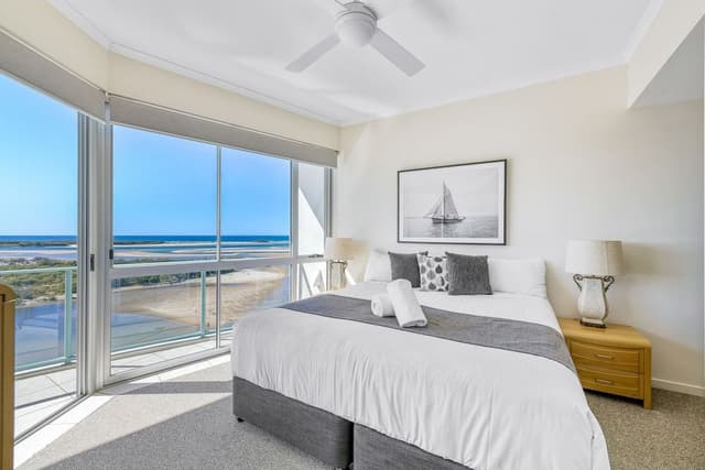 2 BR Premium Water View