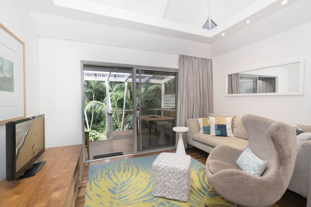 Suite Kentia