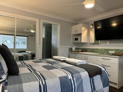 Queen Room