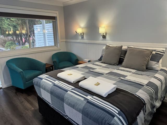 Queen Room