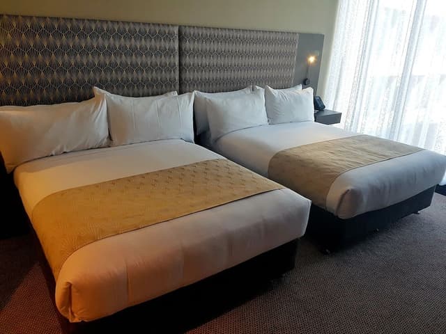 Deluxe Double Room, 2 Double Beds, Club Lounge Access (Executive)