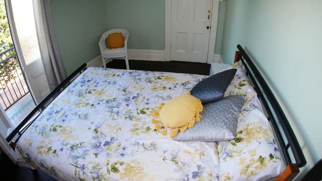 Queen Room with Shared Bathroom and Juliet Balcony