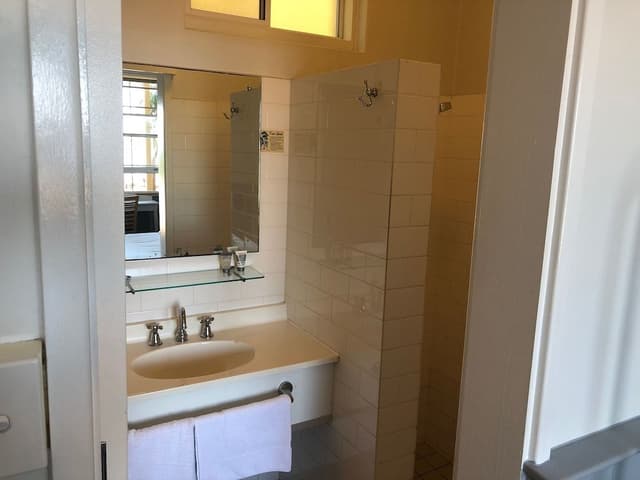 Room, 1 Queen Bed, Lake View
