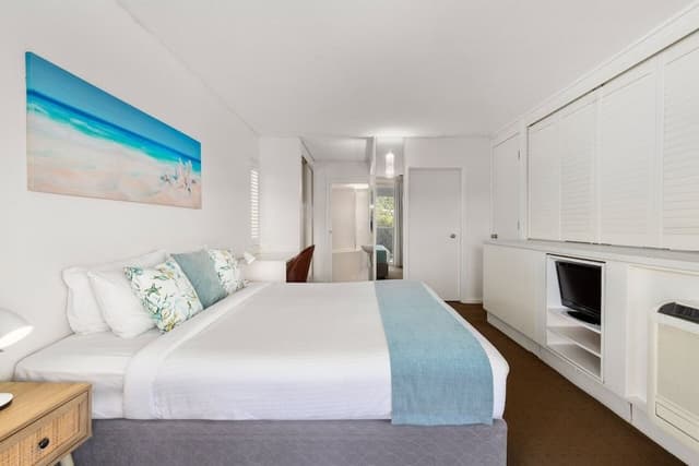 Two Bedroom Apartment with Spa