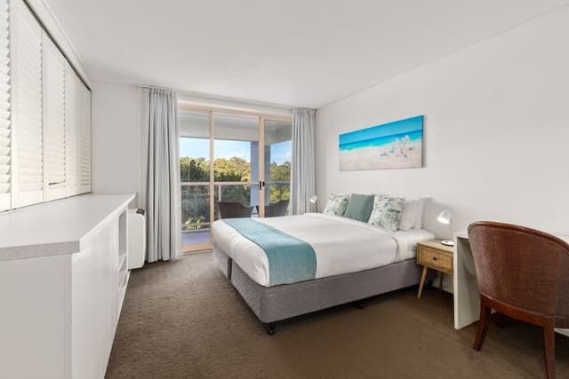 Two Bedroom Apartment with Spa