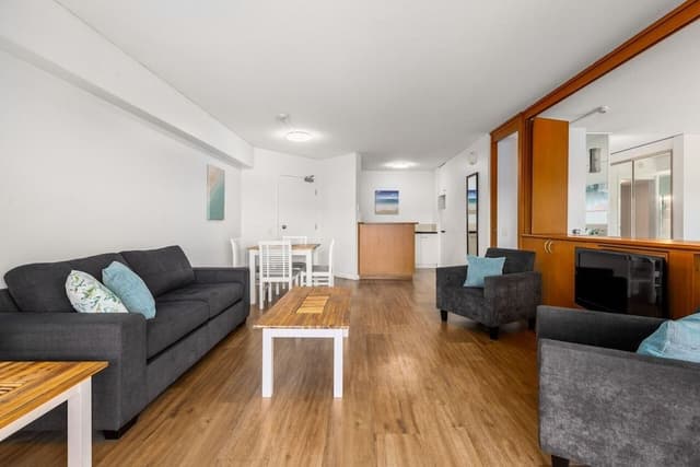 Two Bedroom Apartment with Spa