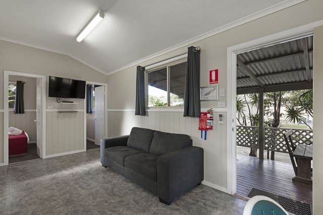 Economy Cabin