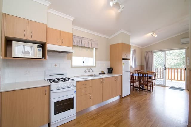 Deluxe 2 Bedroom Cabin