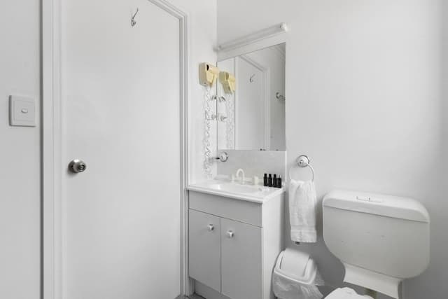 Deluxe Cabin