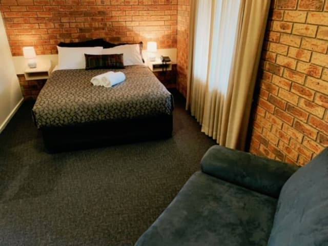 Family Room, 1 Queen Bed