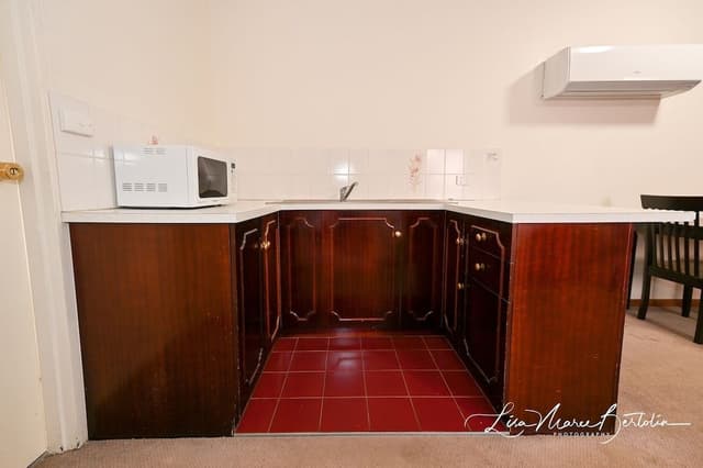 Family Room, 1 Bedroom