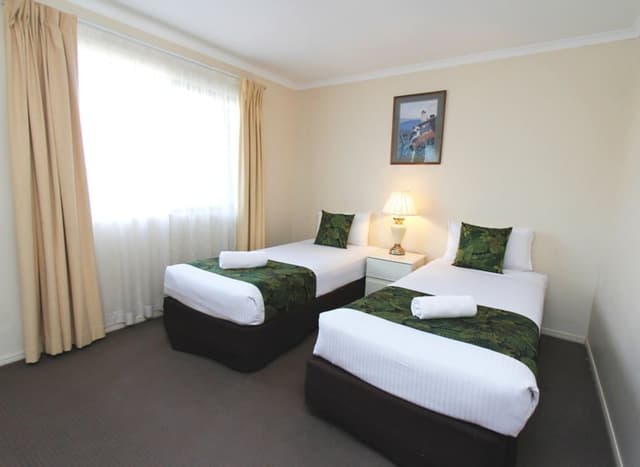 Twin Room, Multiple Beds