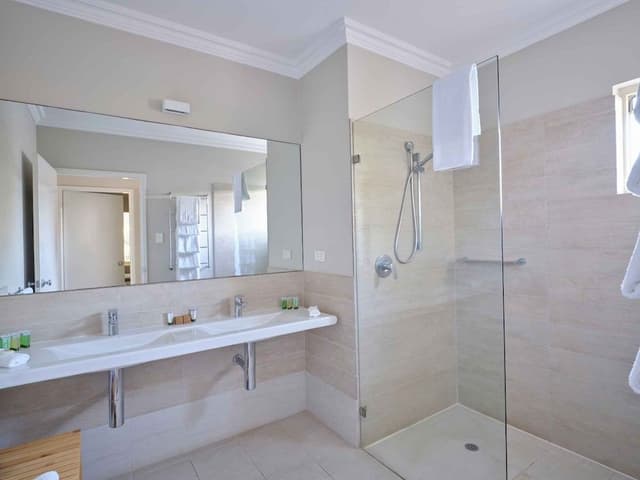 Villa, 3 Bedrooms (Self Contained)