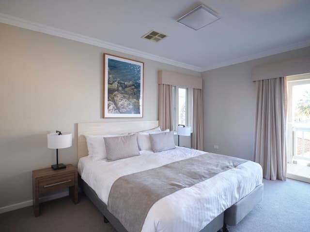 Villa, 3 Bedrooms (Self Contained)