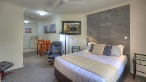 Executive Queen Room