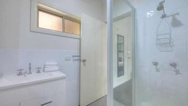 Executive Queen Room