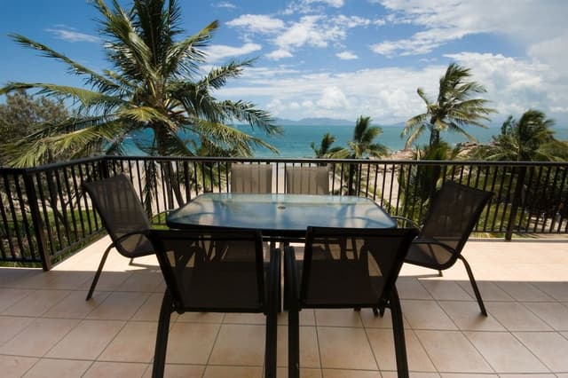 Premium Apartment, 2 Bedrooms, Beach View
